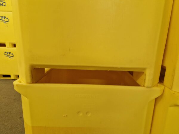 Saeplast insulated tubs containers 700 ltr - Image 4