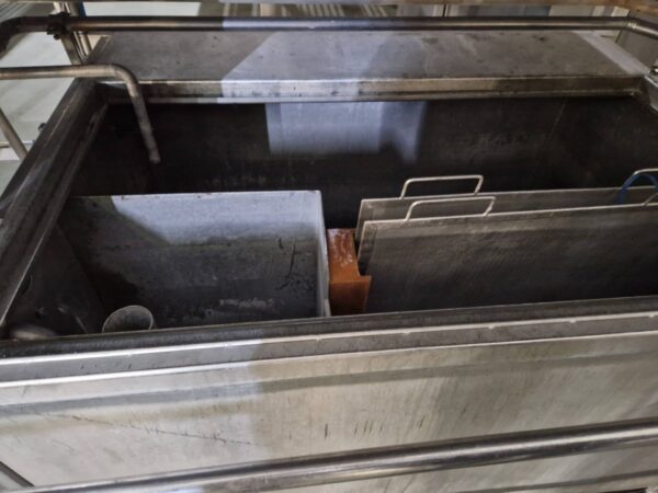 freezing frames washing machine - Image 3